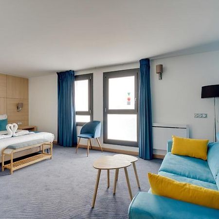 Hotel Du Golf Coignières Eksteriør bilde