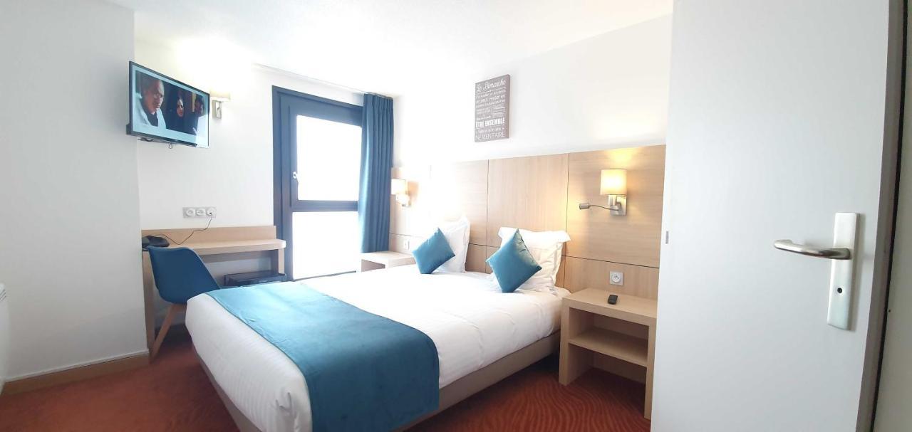 Hotel Du Golf Coignières Eksteriør bilde