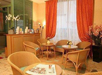Hotel Du Golf Coignières Eksteriør bilde